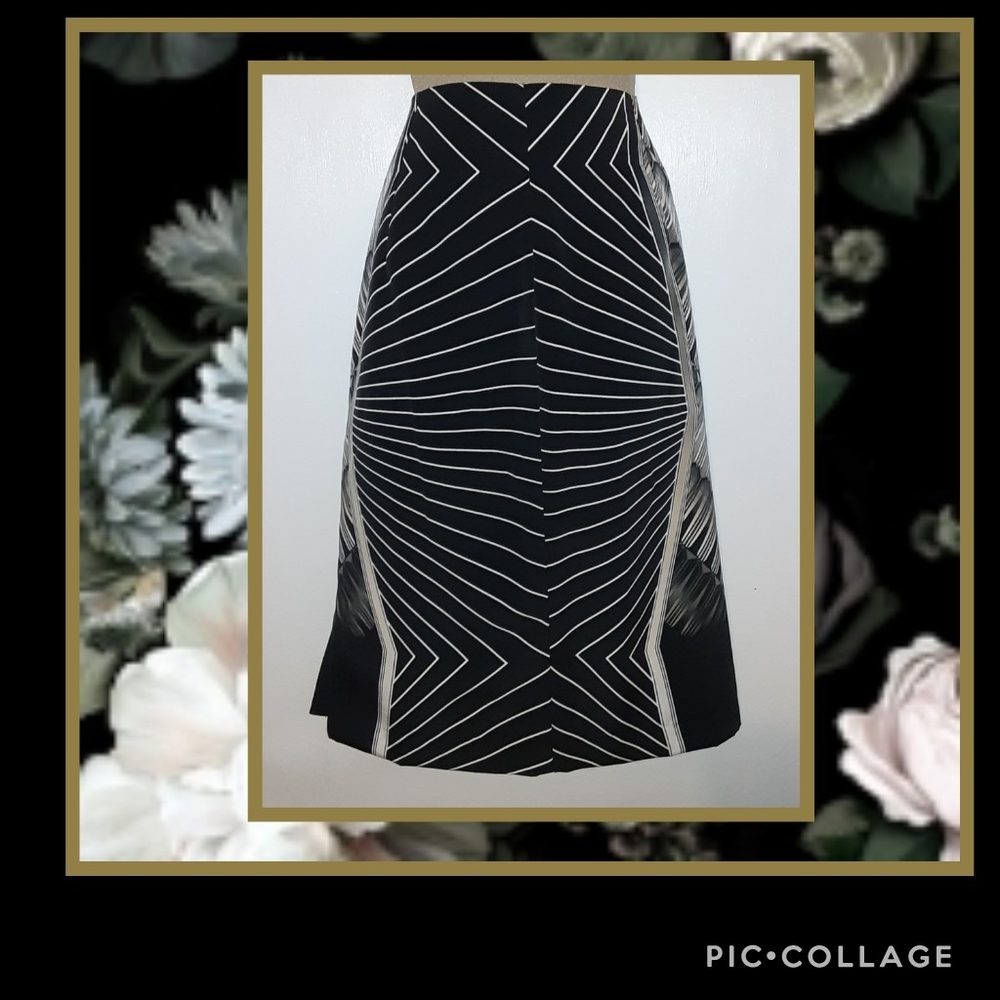 🏷❤SOLD🏷❤Worthington abstract skirt Size 14